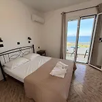 Meltemi Sea View Apartament